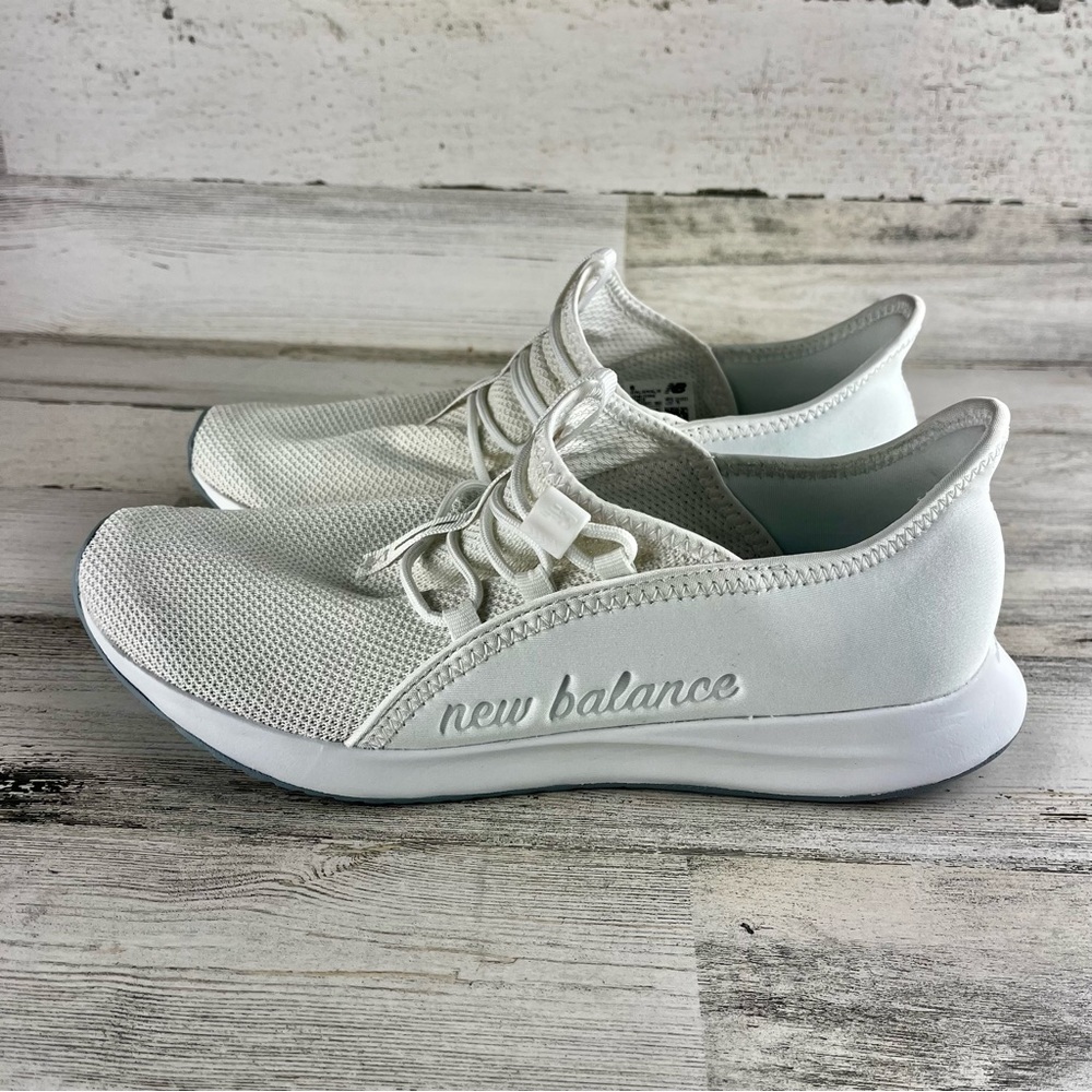 NEW BALANCE White Dynasoft Lowky Alt Walking Shoes NEW 9.5